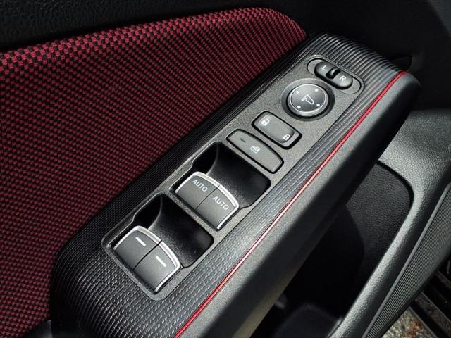 used 2025 Honda Civic Si car, priced at $31,820