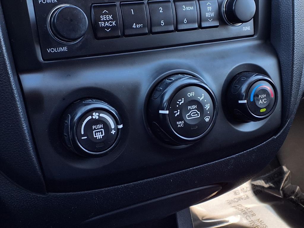 used 2008 Kia Sportage car, priced at $7,500