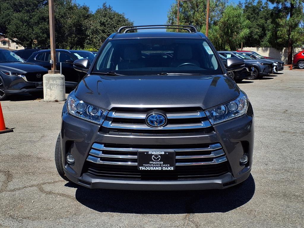 used 2019 Toyota Highlander Hybrid car, priced at $25,994