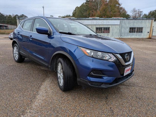 used 2022 Nissan Rogue Sport car, priced at $17,650