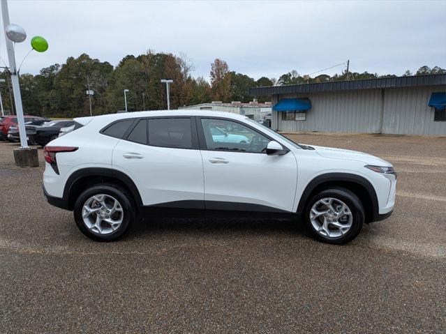 used 2025 Chevrolet Trax car, priced at $23,900