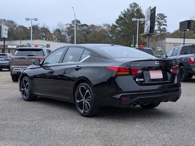 used 2023 Nissan Altima car, priced at $22,900