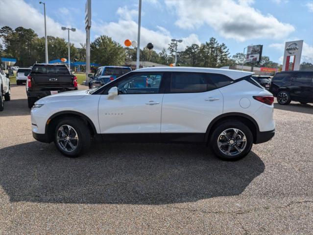 new 2025 Chevrolet Blazer car, priced at $38,480