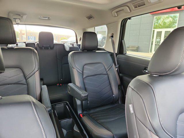 used 2025 Nissan Pathfinder car, priced at $44,910