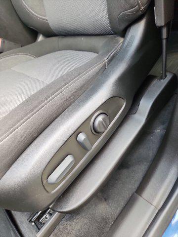 used 2023 Chevrolet Traverse car, priced at $28,347