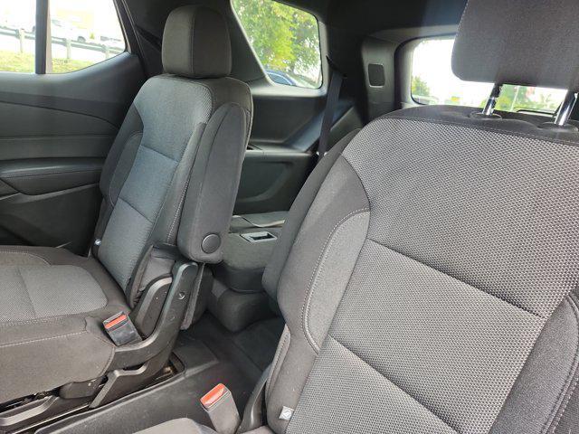 used 2023 Chevrolet Traverse car, priced at $28,347
