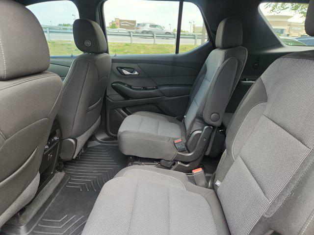 used 2023 Chevrolet Traverse car, priced at $28,347