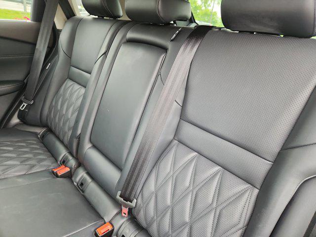 used 2022 Nissan Rogue car, priced at $27,554