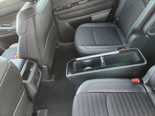 new 2025 Nissan Pathfinder car, priced at $40,924