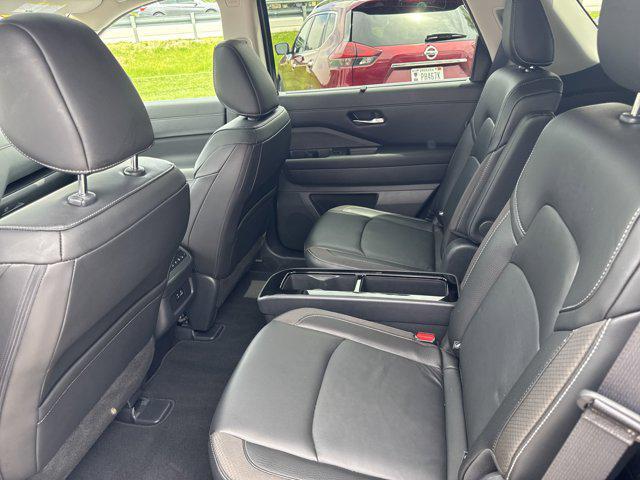 used 2024 Nissan Pathfinder car, priced at $41,324