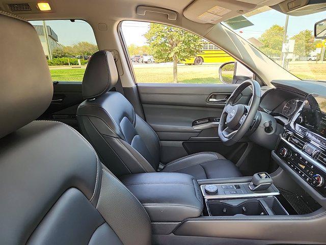 used 2023 Nissan Pathfinder car, priced at $35,223