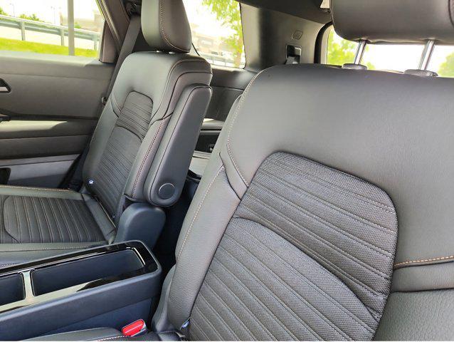new 2025 Nissan Pathfinder car, priced at $42,663