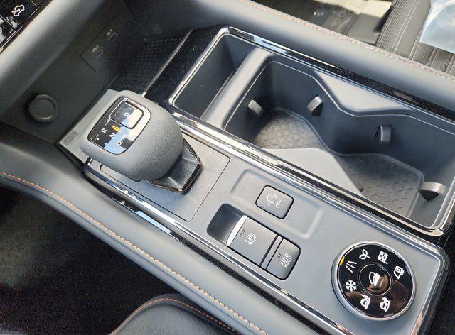 new 2025 Nissan Pathfinder car, priced at $42,663