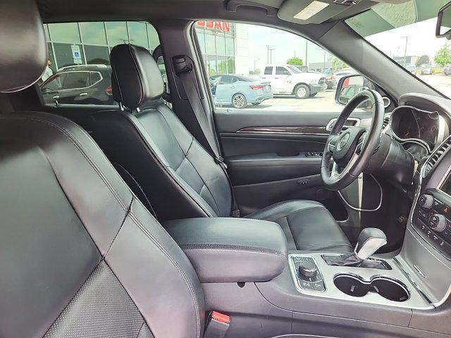 used 2016 Jeep Grand Cherokee car, priced at $18,945