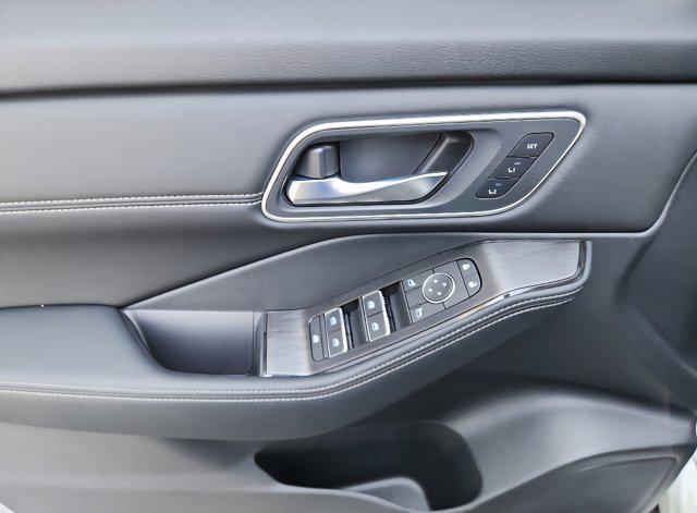 new 2026 Nissan Rogue car, priced at $37,975