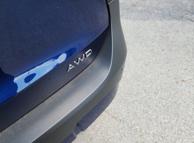 new 2025 Nissan Kicks car, priced at $26,226