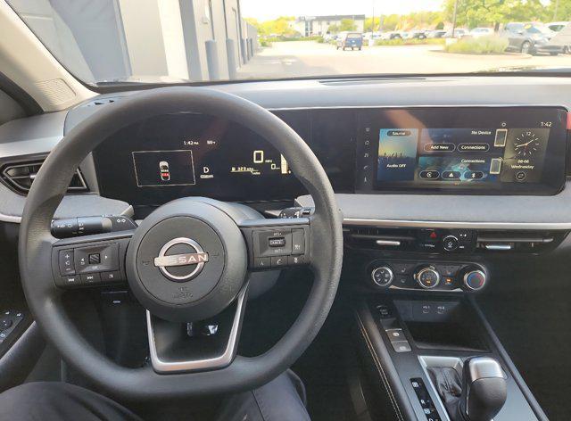 new 2025 Nissan Kicks car, priced at $26,226