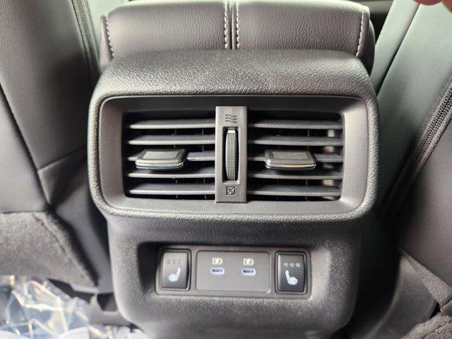 new 2025 Nissan Murano car, priced at $45,746