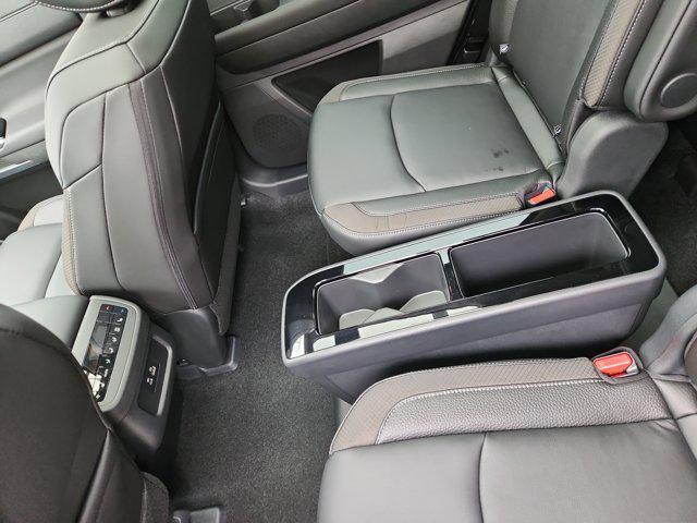 new 2025 Nissan Pathfinder car, priced at $41,708
