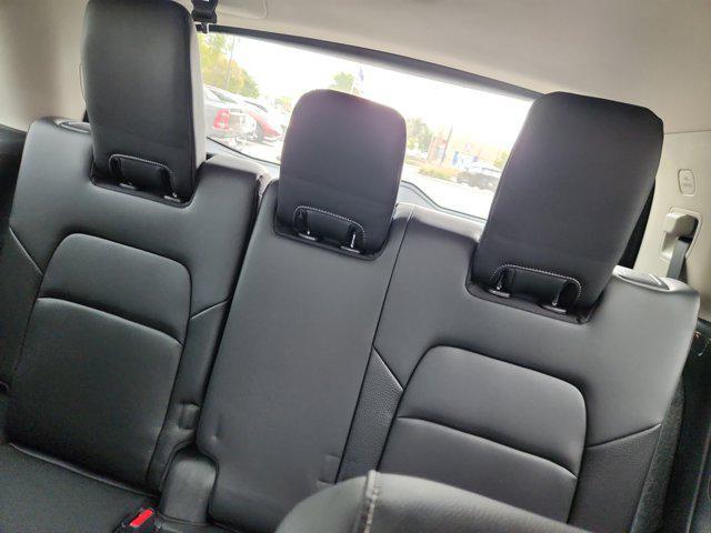 new 2025 Nissan Pathfinder car, priced at $41,708
