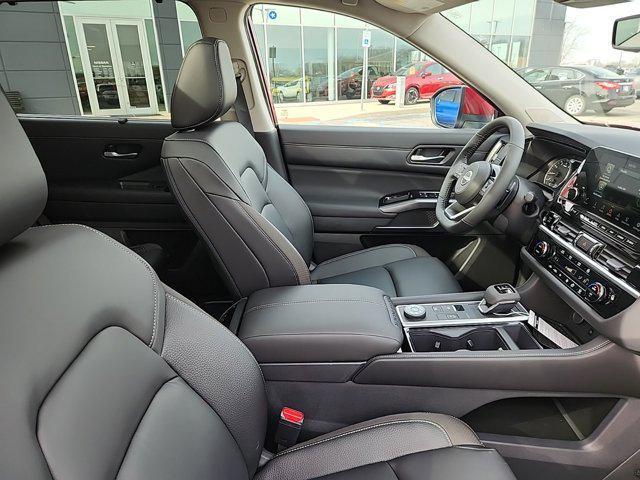 new 2025 Nissan Pathfinder car, priced at $49,604