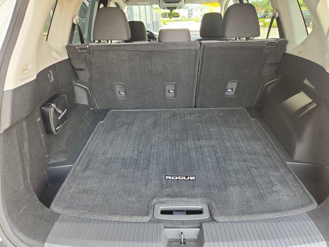 used 2022 Nissan Rogue car, priced at $24,117