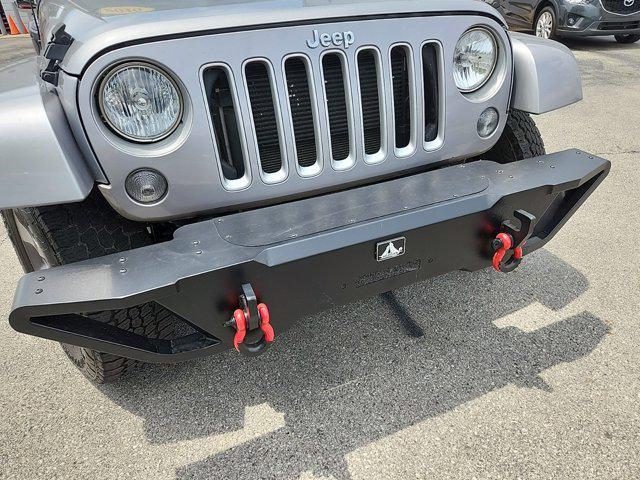 used 2016 Jeep Wrangler Unlimited car, priced at $22,270
