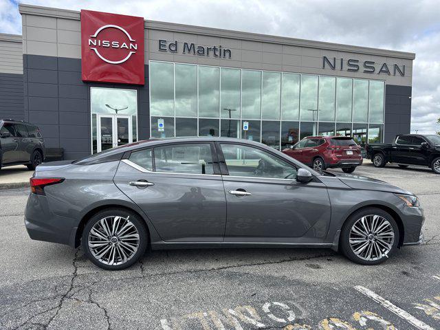 new 2025 Nissan Altima car, priced at $33,685