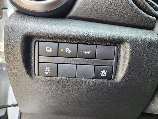 new 2025 Nissan Versa car, priced at $19,320