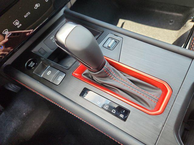 new 2025 Nissan Kicks car, priced at $29,932