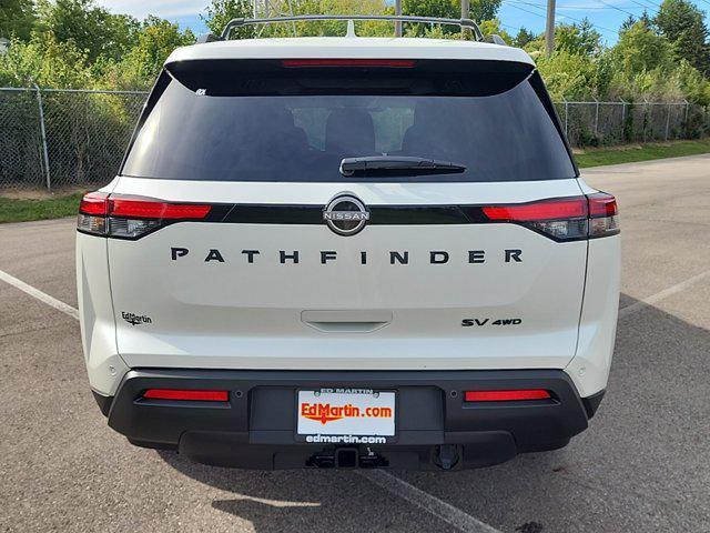 new 2024 Nissan Pathfinder car, priced at $40,562