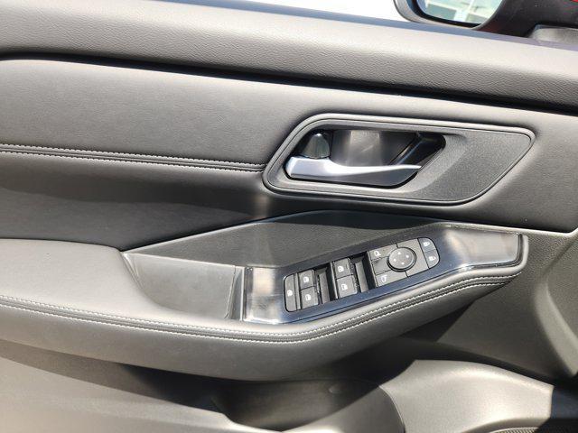 new 2025 Nissan Rogue car, priced at $34,668