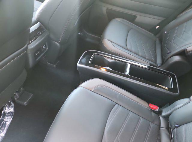 new 2025 Nissan Pathfinder car, priced at $46,541