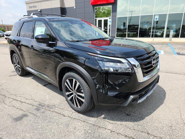 new 2025 Nissan Pathfinder car, priced at $49,886