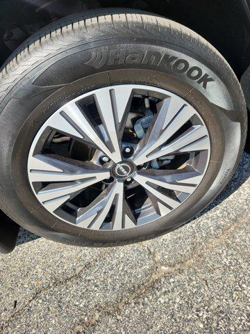 used 2023 Nissan Rogue car, priced at $24,902