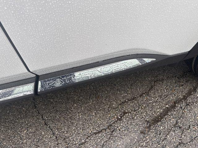 new 2025 Nissan Pathfinder car, priced at $45,560