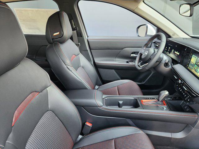 new 2025 Nissan Kicks car, priced at $30,154