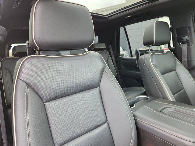 used 2022 GMC Yukon car, priced at $44,574