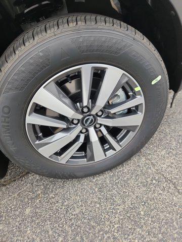 new 2025 Nissan Pathfinder car, priced at $38,828