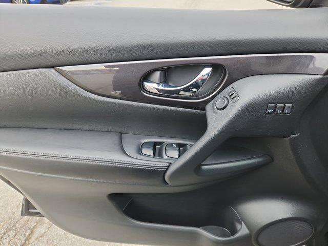 used 2018 Nissan Rogue car, priced at $15,012