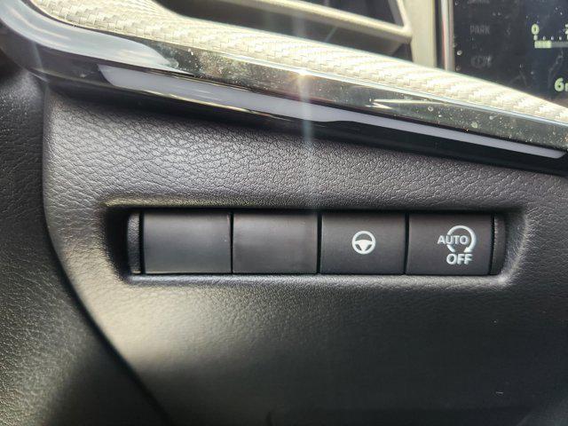 new 2025 Nissan Kicks car, priced at $26,318