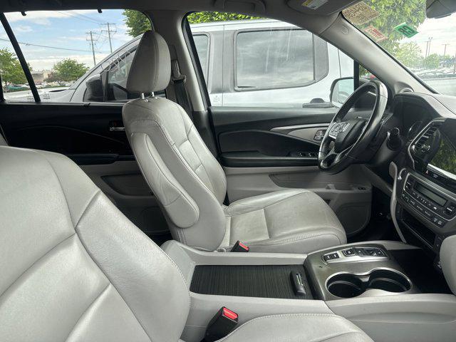 used 2022 Honda Pilot car, priced at $26,974