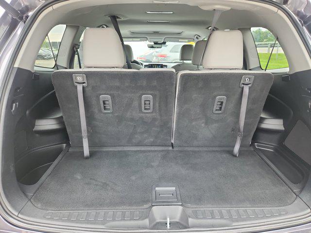 used 2022 Honda Pilot car, priced at $25,698