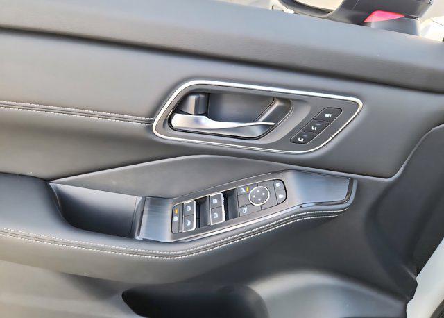 new 2026 Nissan Rogue car, priced at $38,466