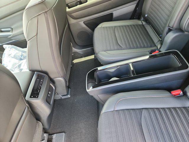 new 2025 Nissan Pathfinder car, priced at $42,761