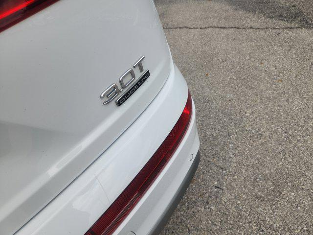 used 2018 Audi Q7 car, priced at $19,424