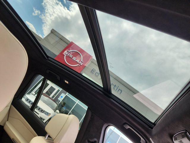 used 2022 BMW X7 car, priced at $46,064