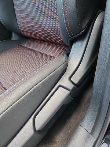 new 2025 Nissan Kicks car, priced at $29,777