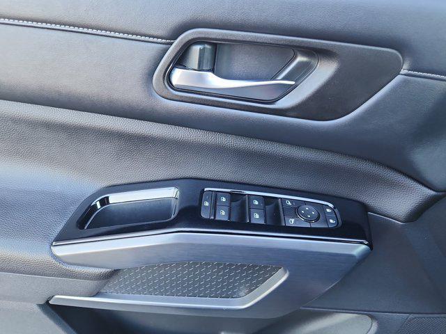 used 2023 Nissan Pathfinder car, priced at $31,672