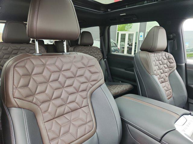 new 2025 Nissan Armada car, priced at $73,869